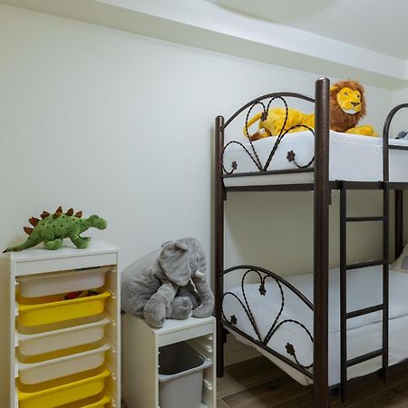 The Pearl Of Nachlaot Apartments エルサレム エクステリア 写真