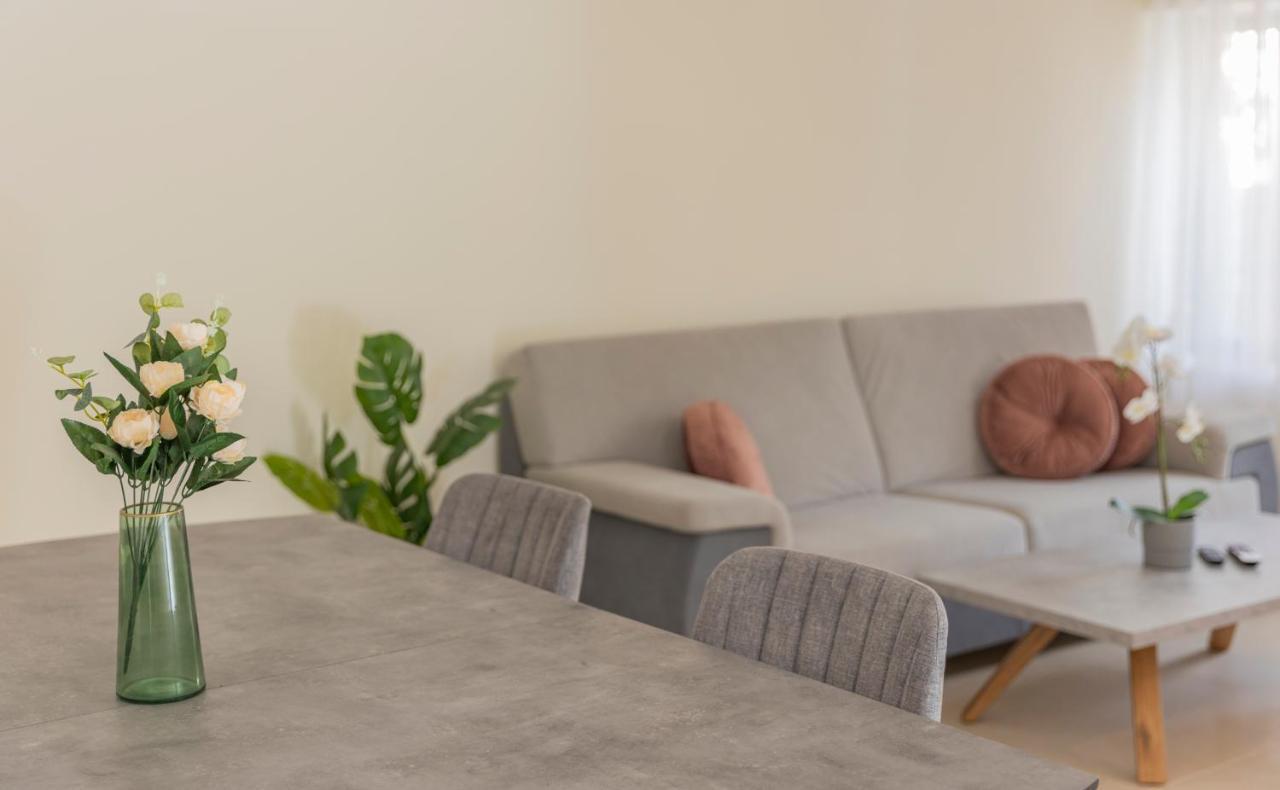 The Pearl Of Nachlaot Apartments エルサレム エクステリア 写真