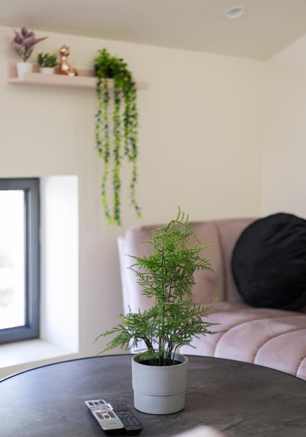 The Pearl Of Nachlaot Apartments エルサレム エクステリア 写真